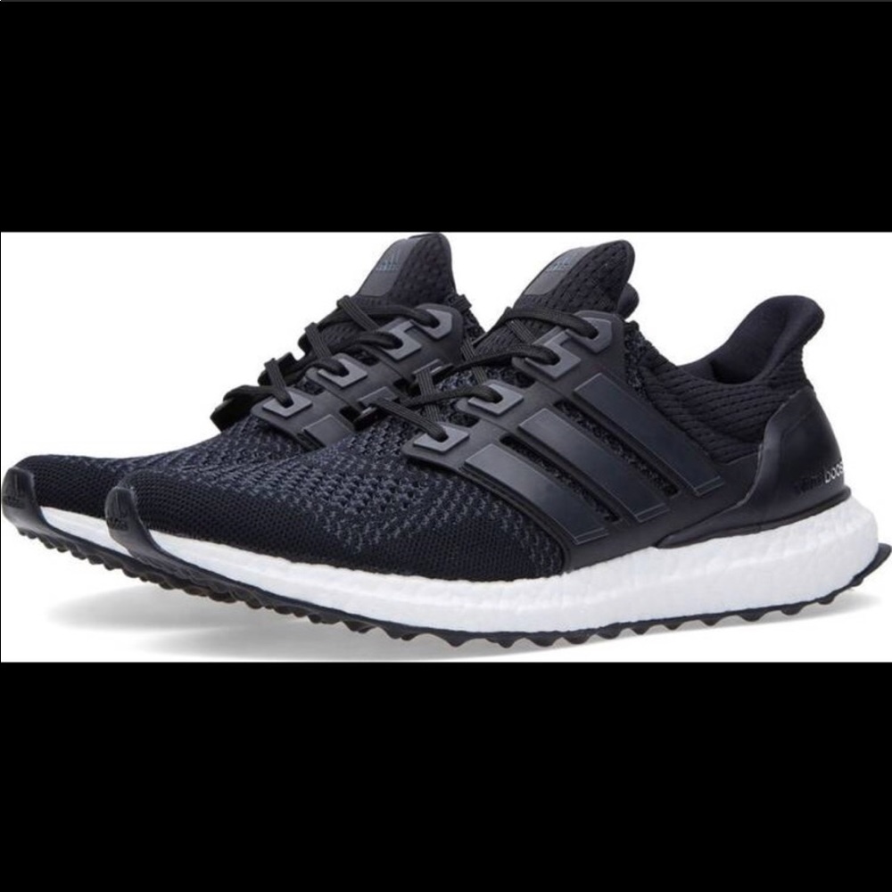 black Ultra Boosts Adidas